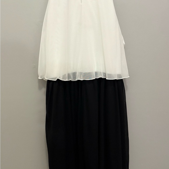 Elegant Black and White Kids Formal Dress - Picture 6 of 7